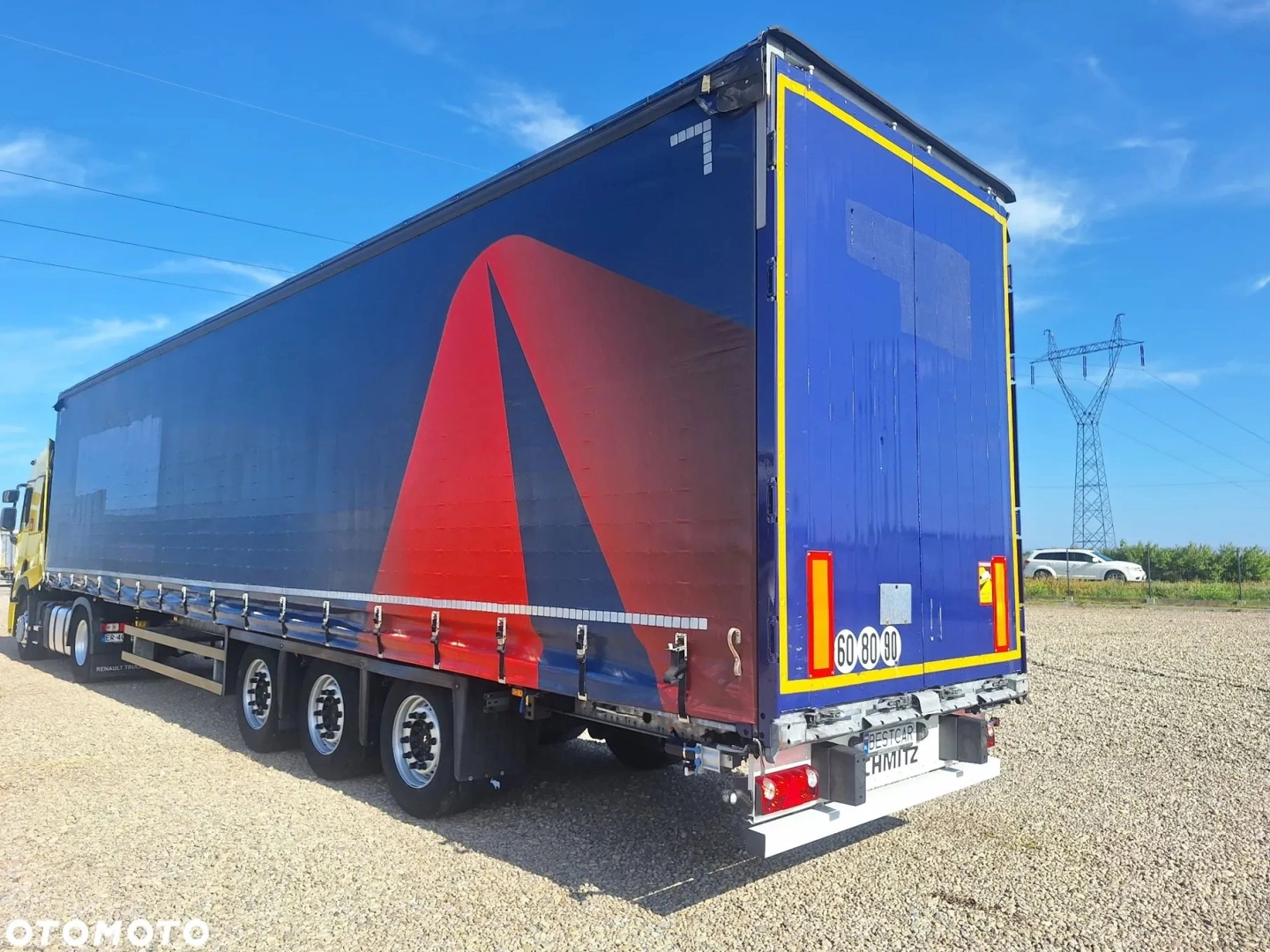 SCHMITZ CARGOBULL VARIOS 2017 214000KM 