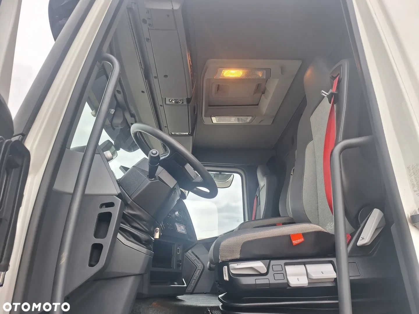 Renault GAMA C380 6X2 E6 WINDA SOLÓWKA Import Francja