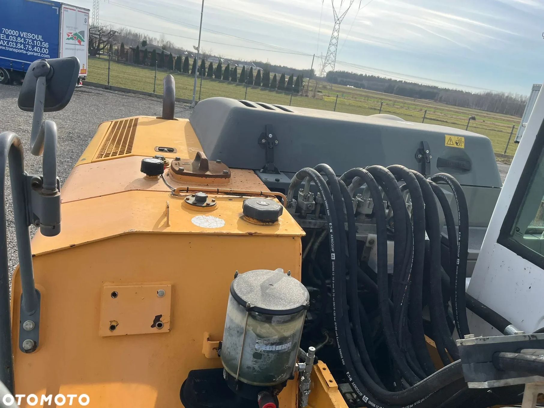 Liebherr A 900 C / 2007 / 10800 godzin / 2 łyżki / pług / podpory ? Import Francja