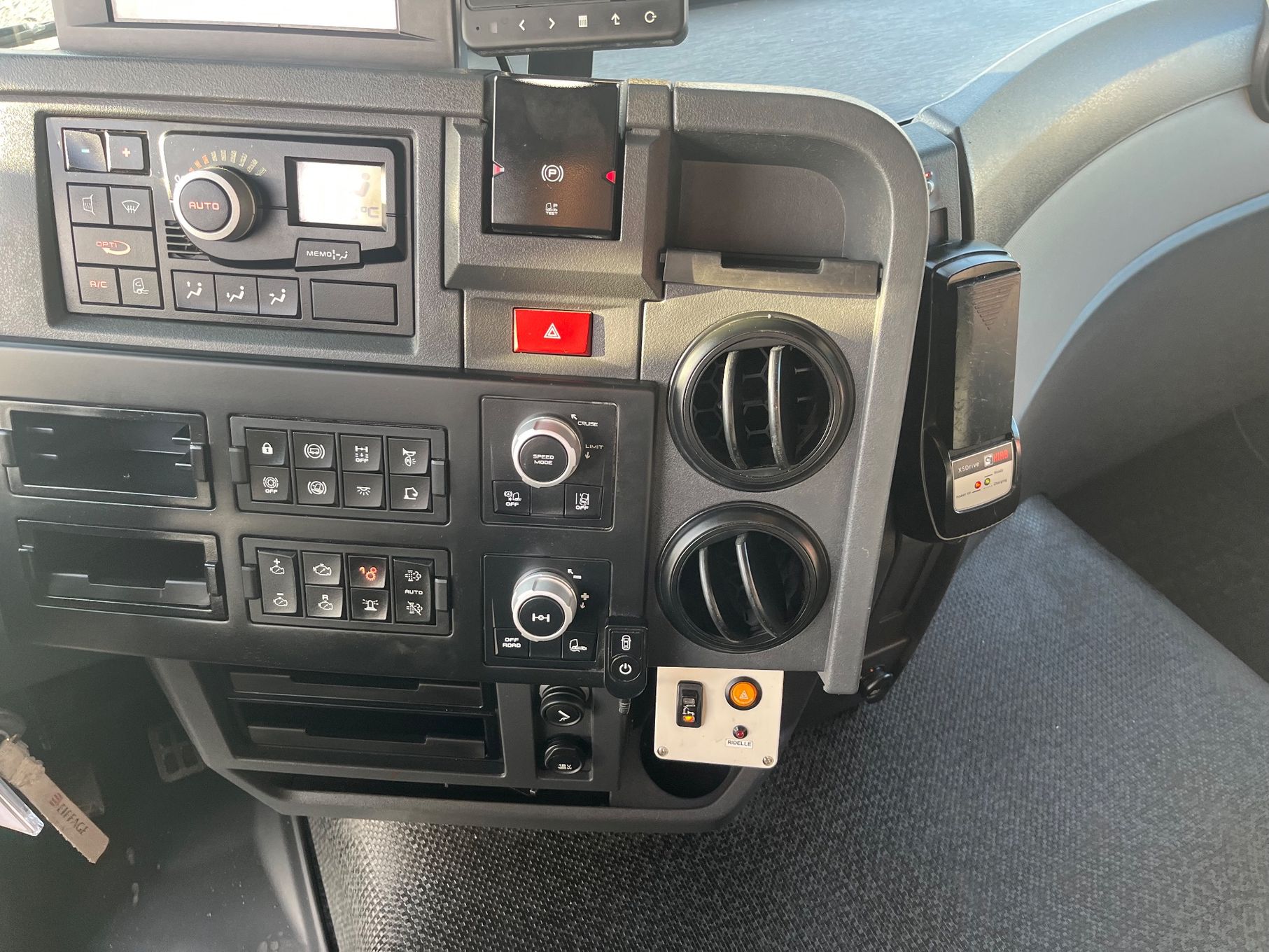 Renault C430 6X4 WYWROT+HIAB X-HIDUO 188/ FULL OPCJA