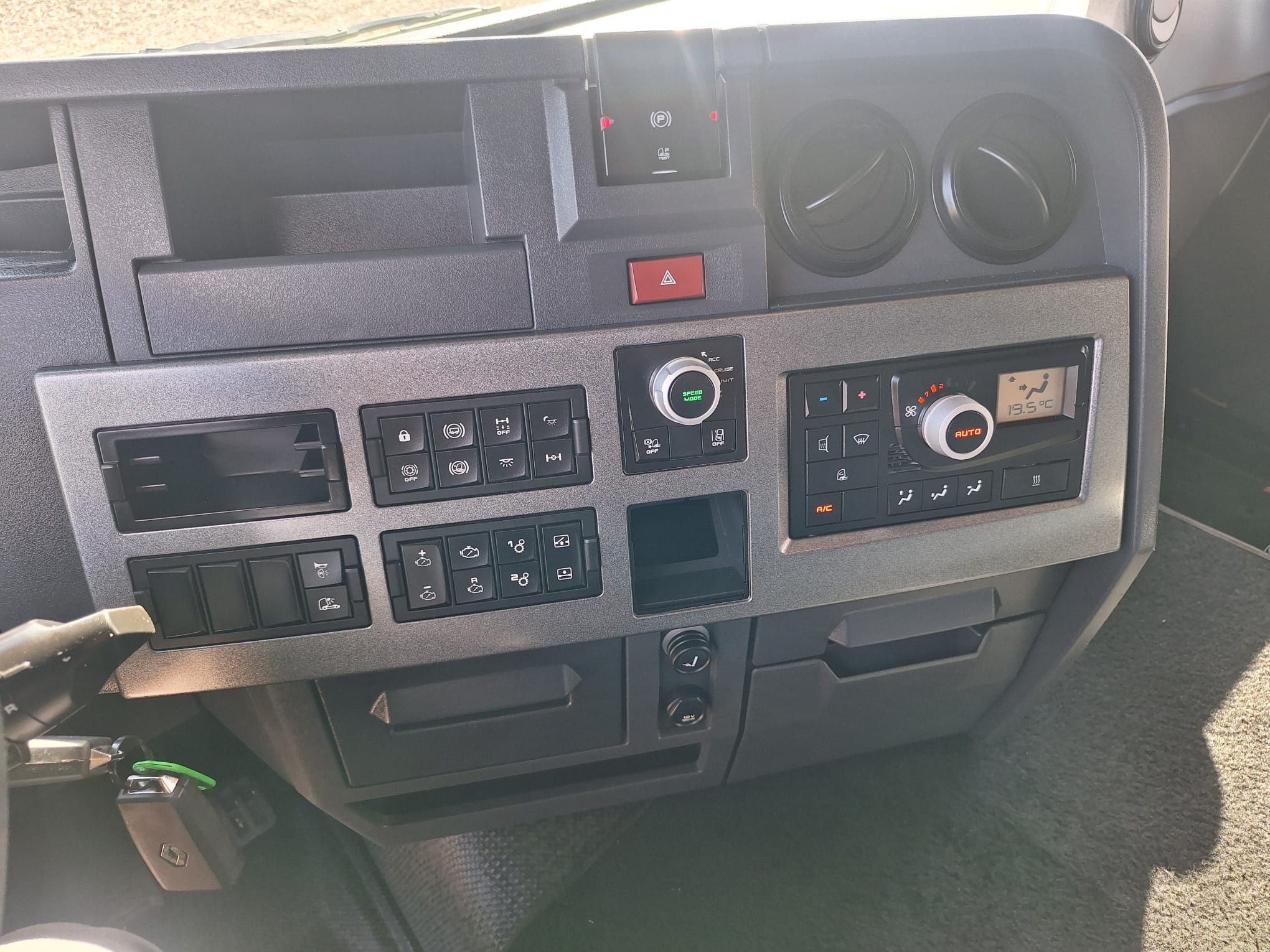 Renault T440 / silnik 13L / Automat + Retarder/ HYDRAULIKA / ADR / Import Francja KOPIA KOPIA KOPIA